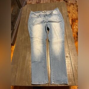 Royalty For Me Size 16 Wannabettabutt Jeans